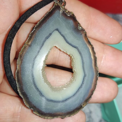 Necklace with stone new
