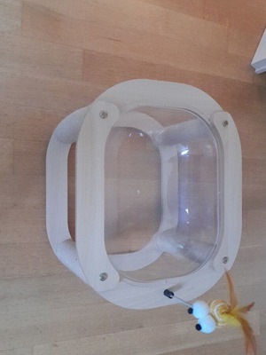 Cat bed like new