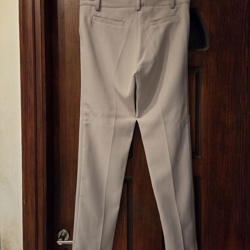 Forel beige pants size S like new