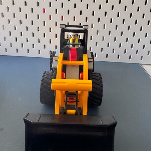 Playmobil MAXX 7 Loader 70445 nearly unused