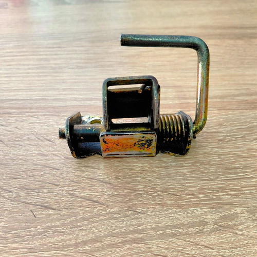 GLX Seat Latch used, functional, very good condition