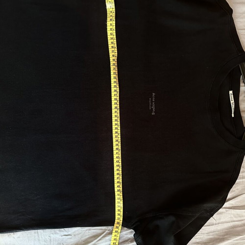Acne Studios black and grey t-shirt like new, size S fits large