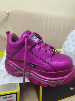 Buffalo Vegan Metallic Napa Sneakers Size 39 Like New Hot Pink