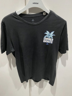 Adidas Summer Basketball men's short sleeve shirt like new, size M, black