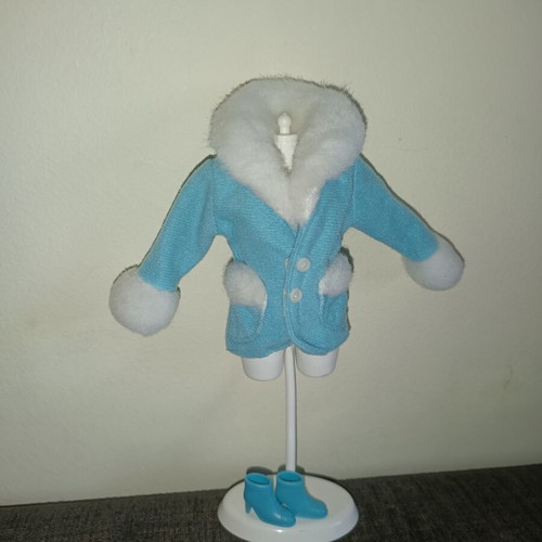 Barbie Coat Collection Blue Coat like new with boots