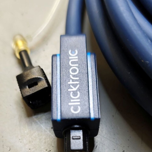 Cliktronic SPDIF Optical Audio Fiber 10 Meters New with Adapter
