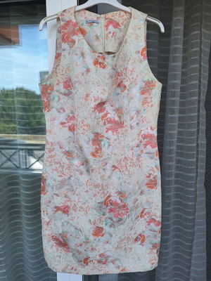 Avocado white floral brocade dress used, size XL