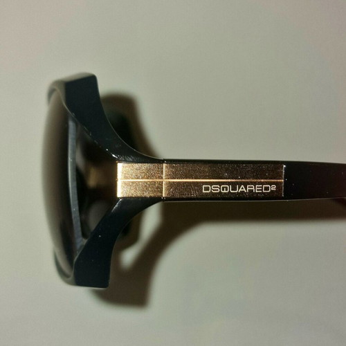 Dsquared2 women's sunglasses with leather case and cloth
