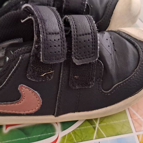 Nike athletic shoes used, size 26, black