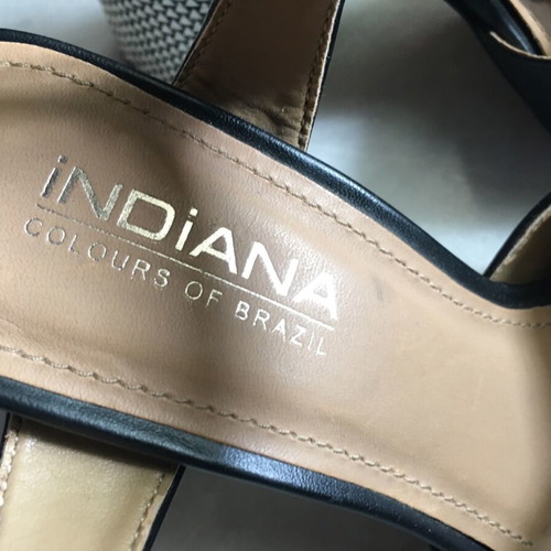 Indiana leather sandals size 36, heel 7 cm, like new