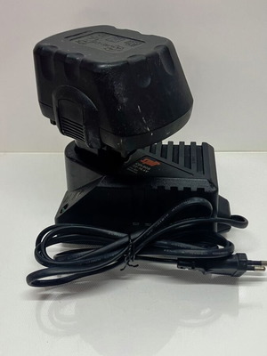 Spit Battery Charger CDI 60S and HDI 12V Battery used