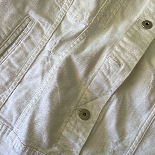 Zara white jacket used with imperfections
