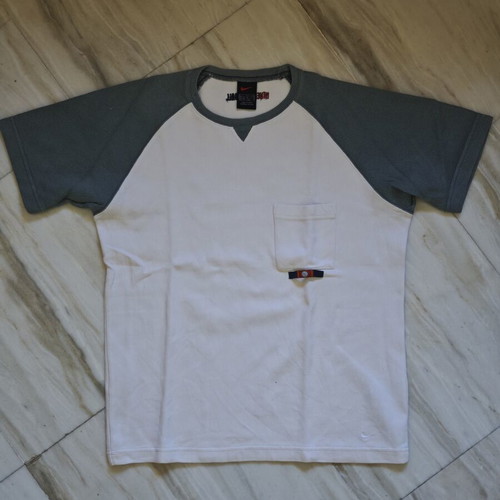 Nike vintage basketball t-shirt L like new, white cotton