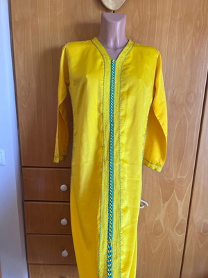 Yellow Moroccan kaftan satin with cotton like new