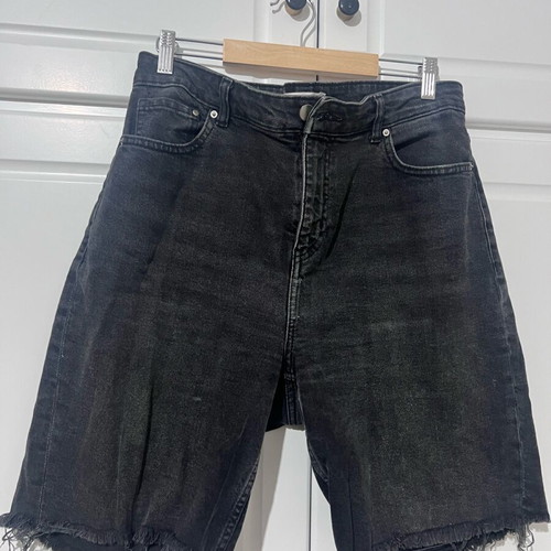 H&M Black Denim Bermuda Shorts Like New, Size XXL
