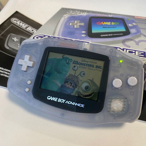 Gameboy Advance Clear Glacier σαν καινούργιο με 2 αυθεντικά παιχνίδια και κουτιά