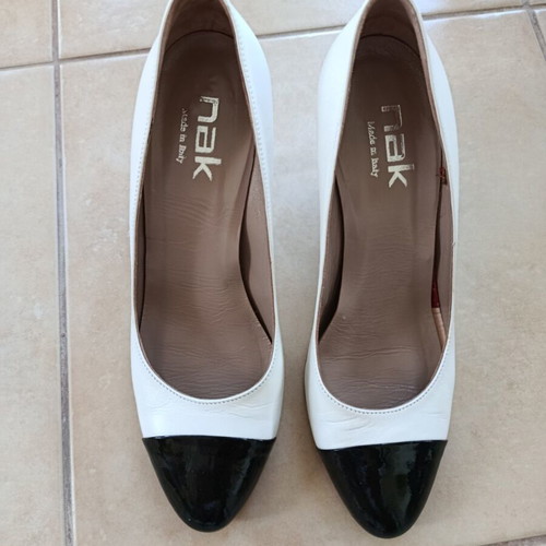 Nak two-tone pumps size 38 used, soft