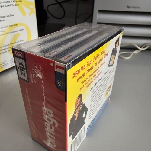 Iomega Zip 250 External Parallel Port Drive and 4 Pack Zip Disks brand new