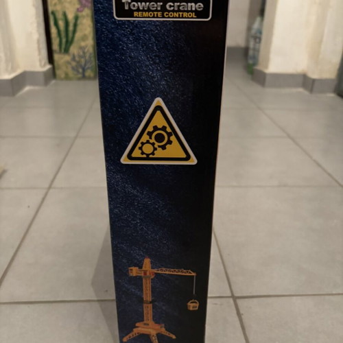 Tower Crane Remote Control 65.5cm new, with controller