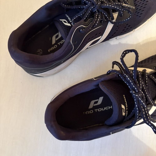 Pro Touch New York Men's Athletic Shoes like new, size 43, blue