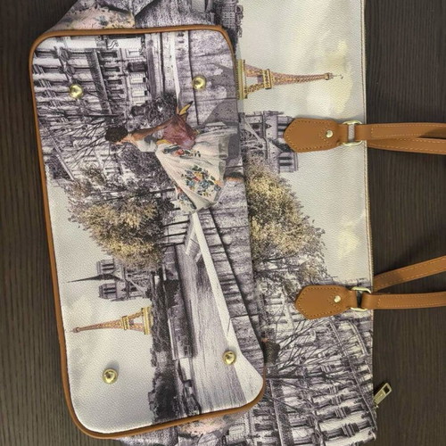 Y Not? Shoulder Bag Paris Print like new
