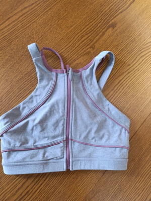 Sports top size S used in very good condition