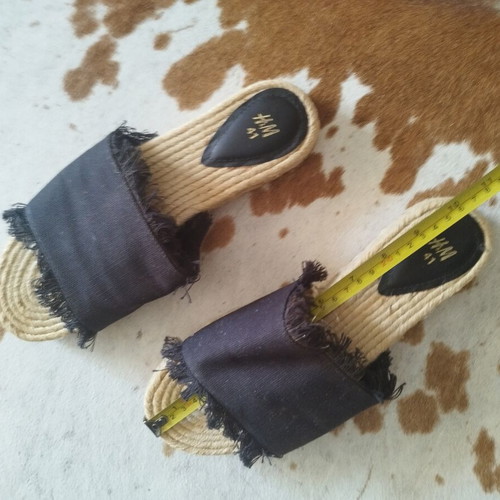 Black cotton slippers size 41 like new with natural rope