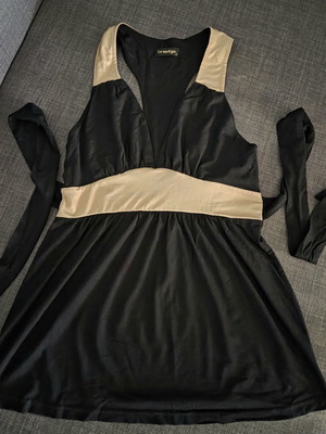 Le Vertige black top with gold, like new