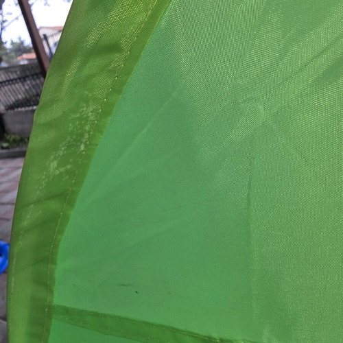 Children's play tent with balls used