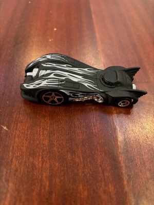 Hot Wheels Batmobile DC Comics S03 Matte Black like new