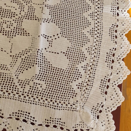 Handmade tablecloth 95 x 100 cm like new