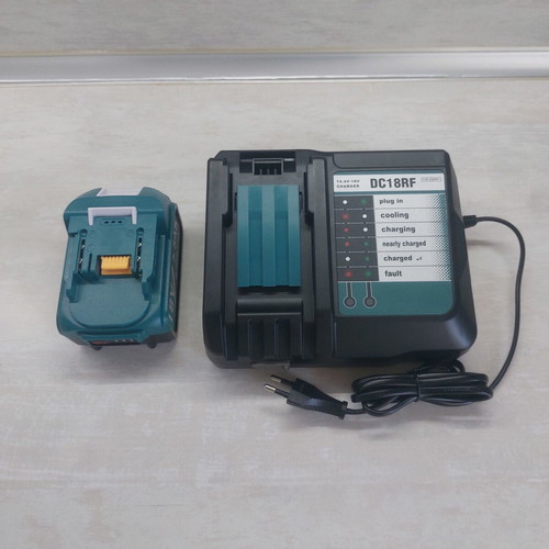 Makita DC18RF fast charger and 18V 5.5Ah Li-ion battery set new