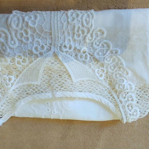 White women's lace blouse cotton, like new, size M/L