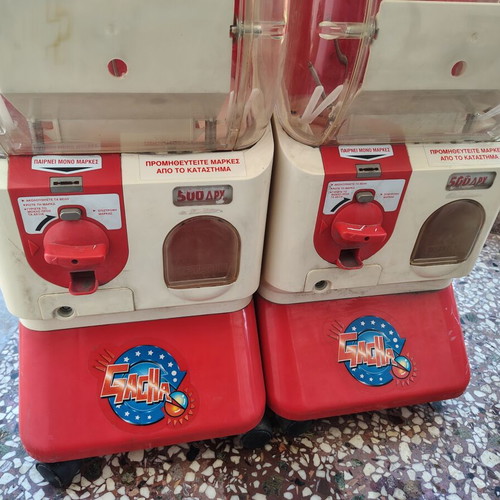 Tomy Gacha vintage coin toy dispenser