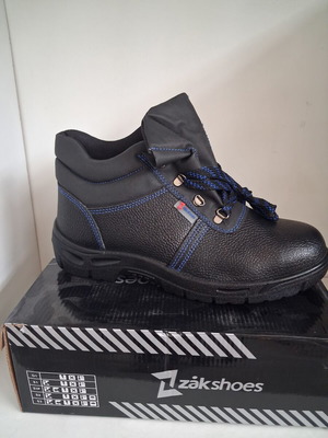 Men's Work Shoes with Steel Toe Size 47 New Black