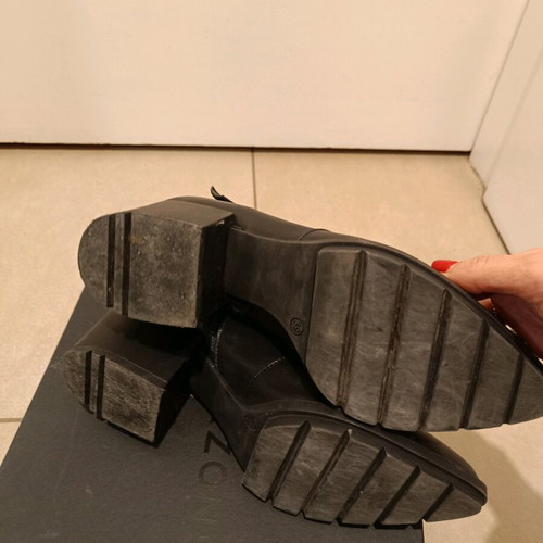 Clamazons ankle boots like new, black, size 39 with velcro