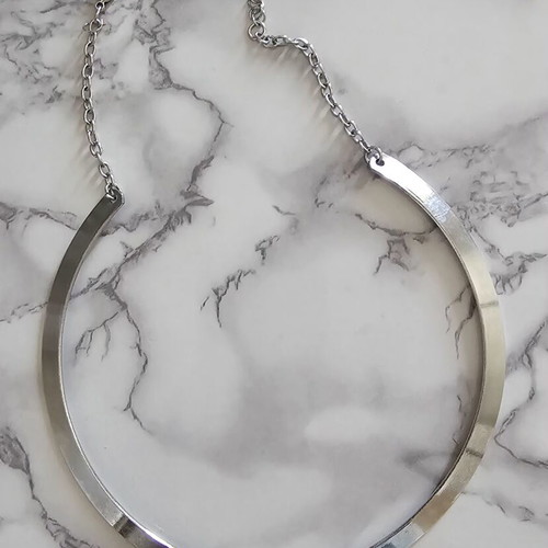 Choker necklace made of steel, silver color
