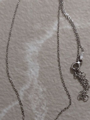Silver 925 necklace with zircon like new, infinity design