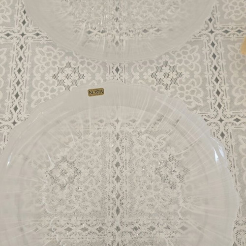 Kosta Boda Linda crystal serving platters, sunflower design, 26 cm