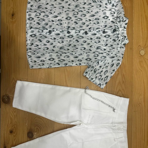 Set Pants And Mao Shirt For 2-3 Years New