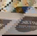 μουλινε σε εκατοντάδες χρώματα