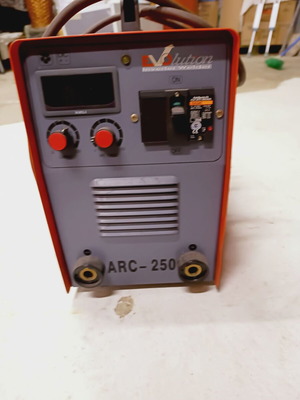 Evolution 250a Inverter Welding Machine Three-Phase Like New