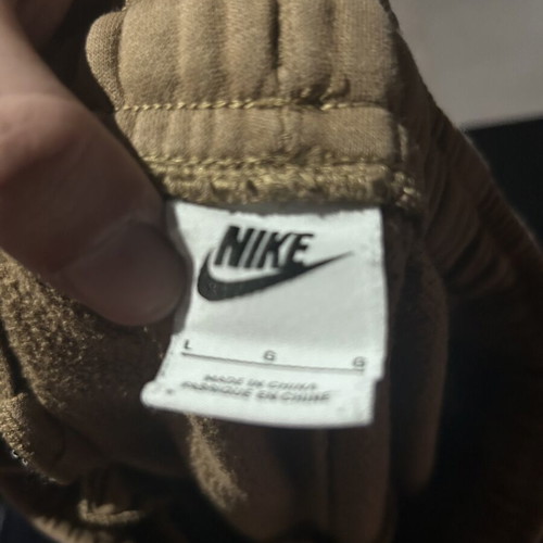 Nike men's sportswear size L, beige
