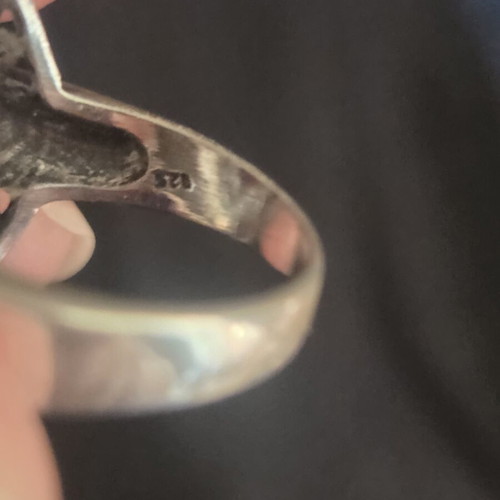 Vintage silver ring 925 with garnet and marcasite, like new