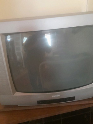 Έγχρωμη 30άρα τηλεόραση Bluesky μεταχειρισμένη με αποκωδικοποιητή