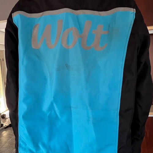 Wolt winter jacket large, windproof, warm, semi-waterproof, lightly worn