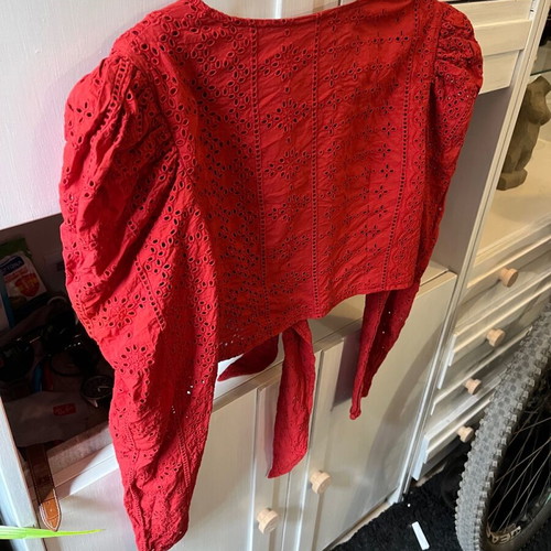 Kipour crop top S red like new