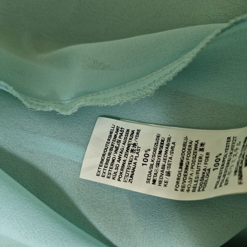Zara silk skirt like new with embroidered sequins, beige and turquoise