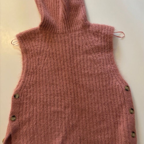 Grace & Mila sleeveless pullover new pink, size S