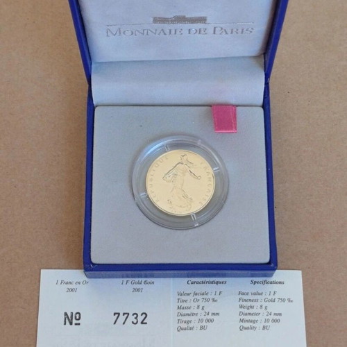 French gold coin 1 franc 2001 in case, new, 8g 75% gold